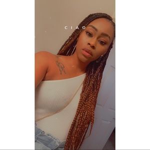 Meet your Posher, Lashara